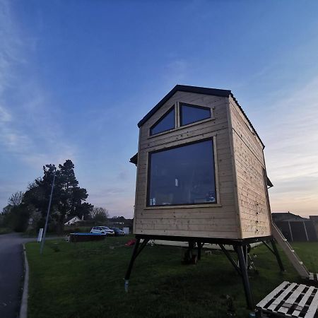 Střítež Treehome Tinyhouse מראה חיצוני תמונה
