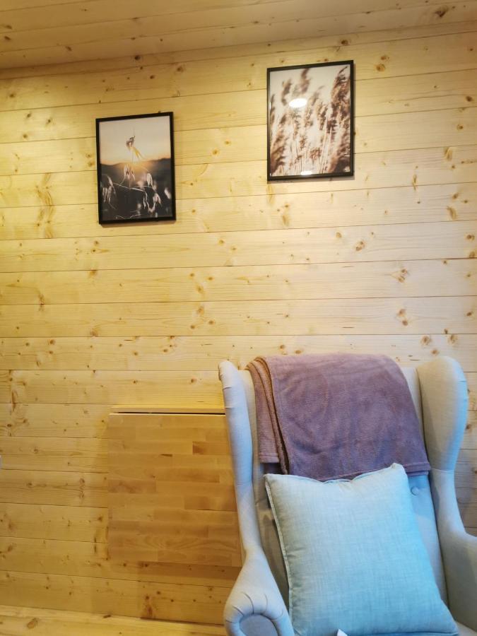 Střítež Treehome Tinyhouse מראה חיצוני תמונה